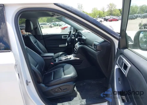 2021 Ford Explorer Xlt z USA, uszkodzony, nr VIN 1FMSK8DH5MGA54632